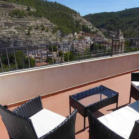 Casa rural Butaka Alcala del Jucar Bagian luar foto