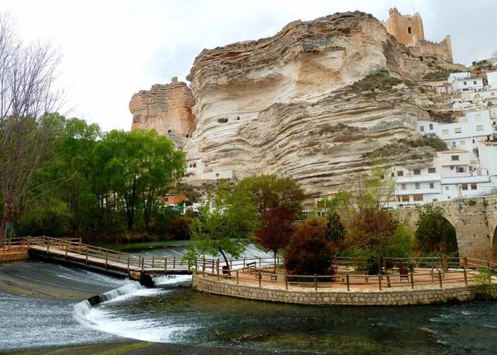 Casa rural Butaka Alcala del Jucar Bagian luar foto